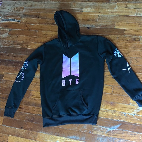 Tops - BTS hoodie